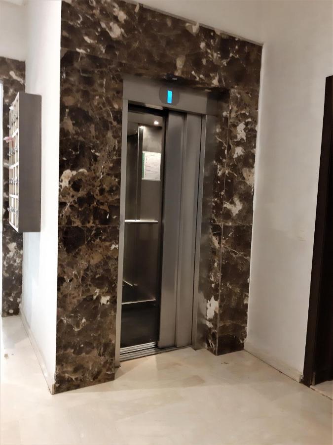 Appartement Pour Familles En Residence Avec Piscine Et Wifi Marraquexe Exterior foto