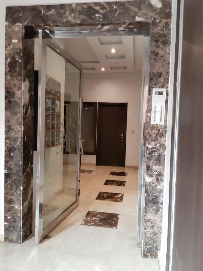 Appartement Pour Familles En Residence Avec Piscine Et Wifi Marraquexe Exterior foto
