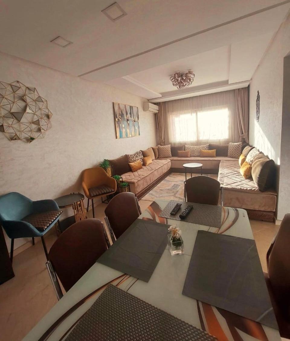 Appartement Pour Familles En Residence Avec Piscine Et Wifi Marraquexe Exterior foto